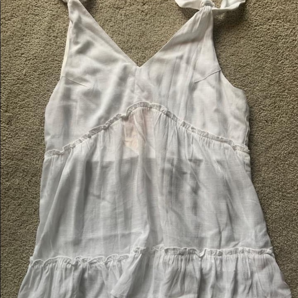 White tank top sz L